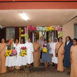 AMAR NEWS # 68 Sr. Maria Nieves is warmly welcomed by the Sisters of INB